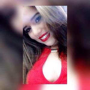 Meet your Posher, Valentina